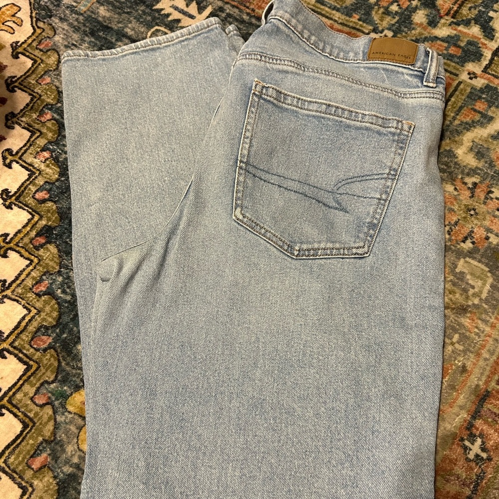 Women’s American Eagle jeans super high-rise straight size 12